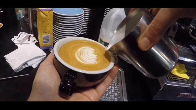 Best coffee in Edinburgh - Cafe Noir Edinburgh смотреть онлайн