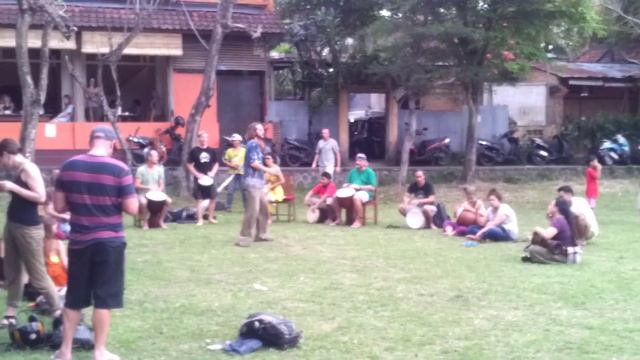 Йога Бали смотреть онлайн