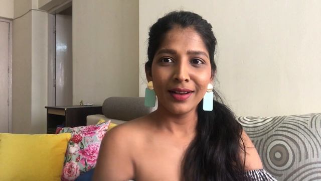 MY FIRST IMPRESSION of NYX Makeup - Lipstick- Eye Shadow- Makeup Setting Spray смотреть онлайн