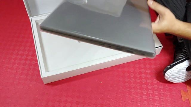 First delivery in India LG GRAM 17 смотреть онлайн