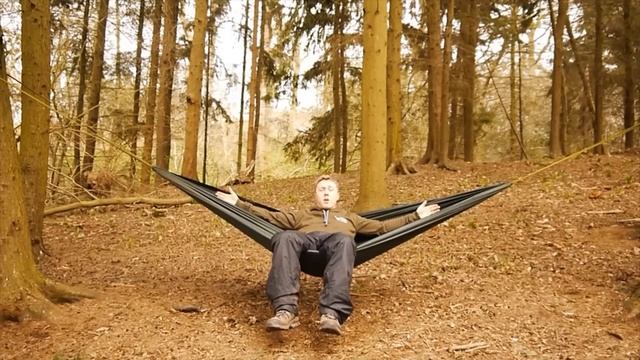 The Beginners Guide to Hammock Camping смотреть онлайн
