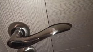 Как открыть замок межкомнатной двери.