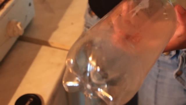 поливалка из бутылки смотреть онлайн