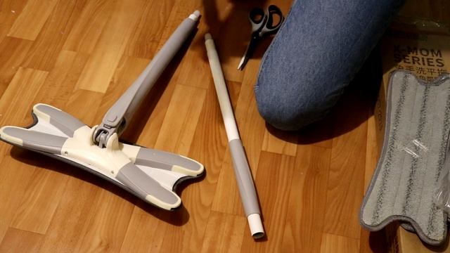 Распаковываем и тестим Швабру с отжимом с AliExpress смотреть онлайн