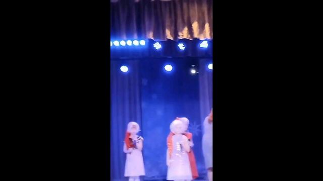 Моё выступление с песней Jingle Bells. Как это БЫЛО? смотреть онлайн