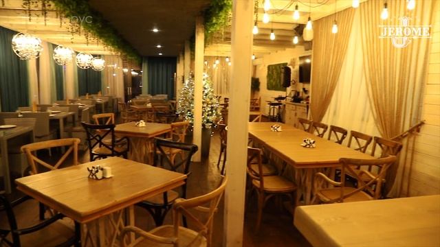 Где поесть в Сочи? Ресторан "Джером". Летом шведская линия раздачи. смотреть онлайн