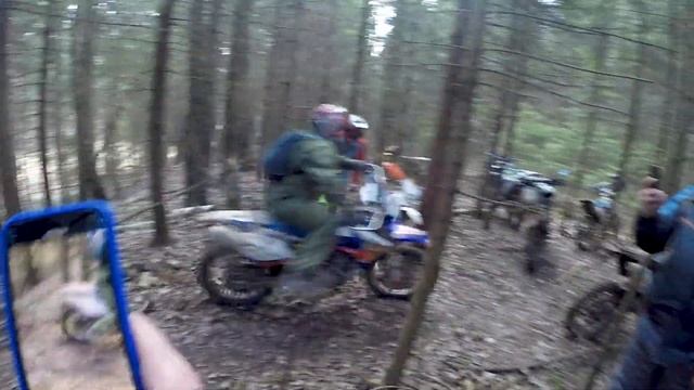 БЕШЕНАЯ WR450 в руках новичка | РАЗБИЛ ФАРУ смотреть онлайн