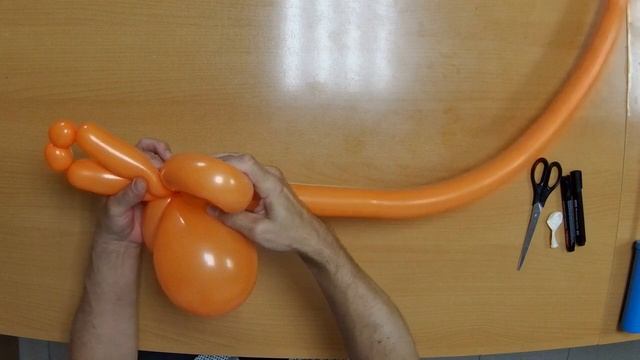 Жираф из воздушных шаров смотреть онлайн