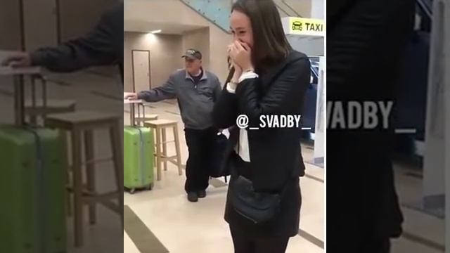 Девушка встречает парня из армии смотреть онлайн