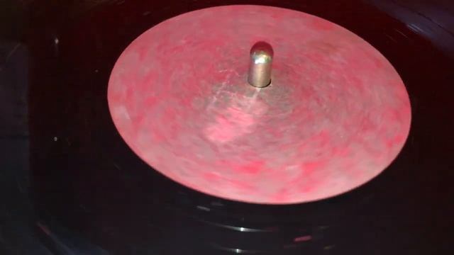 Crosley Cruiser Deluxe Turntable смотреть онлайн