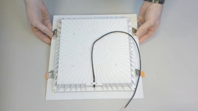 Redilight Training Section 1 - System Basics and Light Fixtures смотреть онлайн