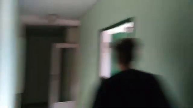 соседи в берлинском общежитии смотреть онлайн