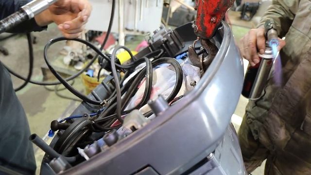 Как укоротить ногу на лодочном моторе YAMAHA F80B смотреть онлайн