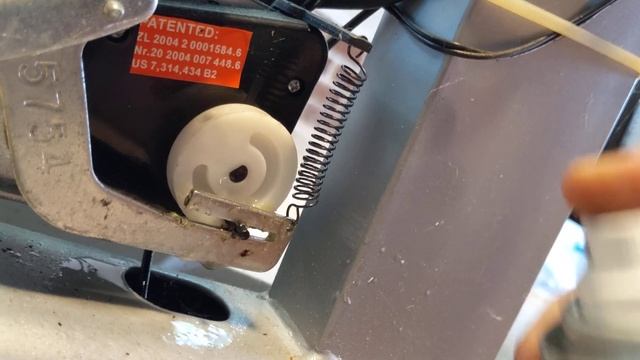 Schwinn 230 Recumbent Bike Resistance fix (FAIL) смотреть онлайн