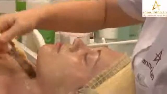 Anna Lotan смотреть онлайн