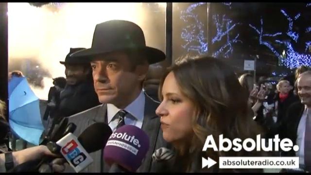 Robert Downey Jr. interview at the Sherlock Holmes premiere смотреть онлайн