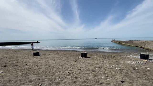 Сочи пляж «Альбатрос». Тренажеры, туалеты, кафе - все есть смотреть онлайн