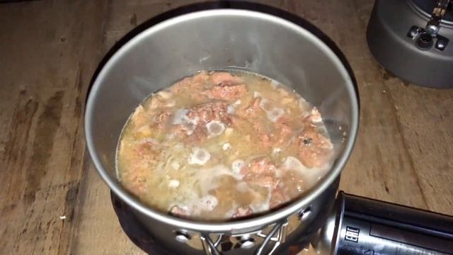 Ремонт мотобуксировщика в ТАЙГЕ / первый лёд 2022-2023 / Окунь / Зимовье / твёрдый Лёд смотреть онлайн