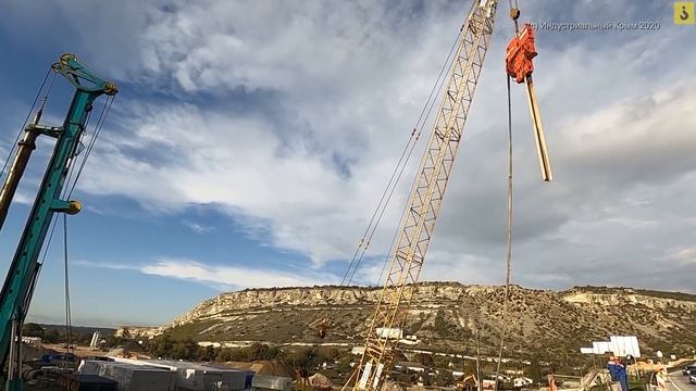 Строительство 8 этапа трассы Таврида. Начались работы на мосту через р. Черная. Индустриальный Крым смотреть онлайн