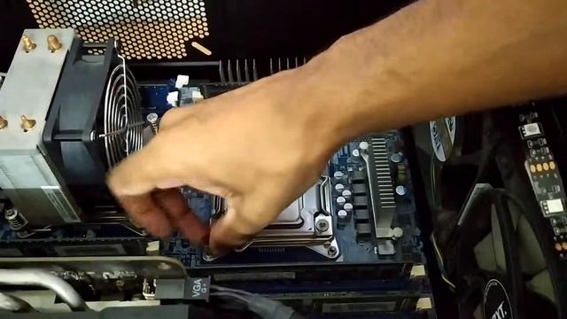 Cooler Master Hyper H410R Unboxing/Installation (LGA 2011) смотреть онлайн