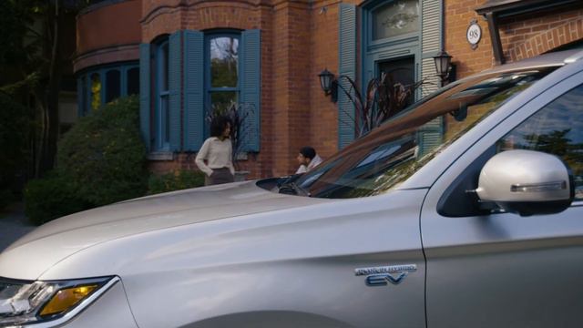 Take It All In. Our 2020 Outlander PHEV. смотреть онлайн