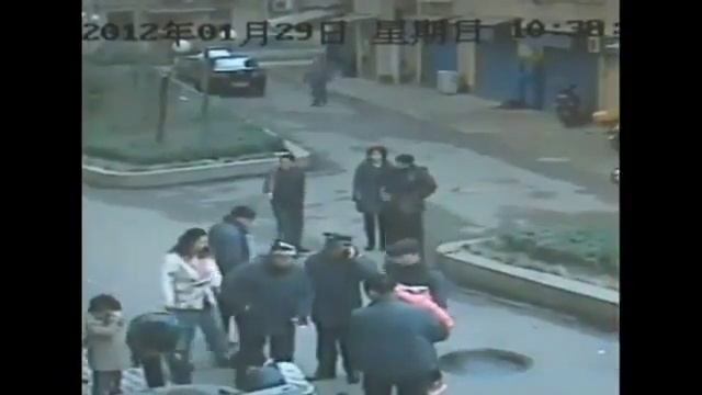 Как запустить люк в космос смотреть онлайн