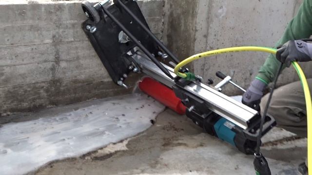 Makita DBM230 Diamond Core Drill pt.2 смотреть онлайн