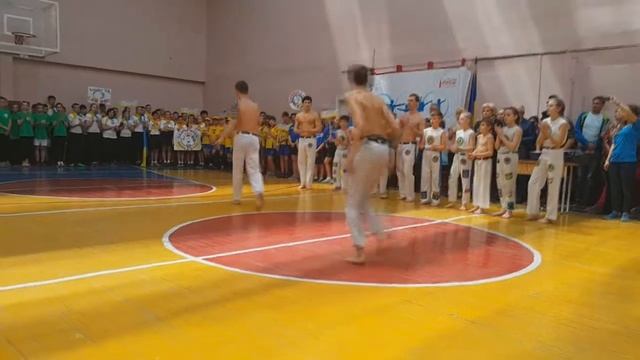 Капоэйра Чернигов 33я школа смотреть онлайн
