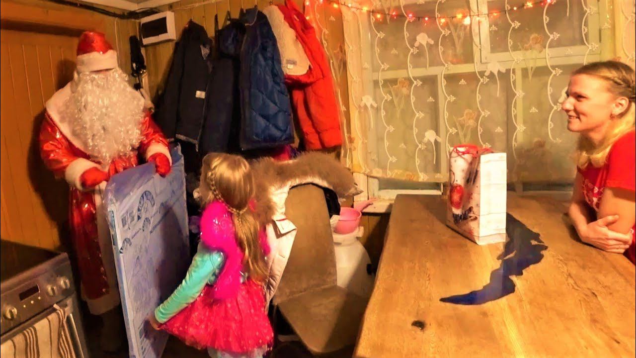 Проделки деда мороза или как его разоблачила наша дочь. смотреть онлайн