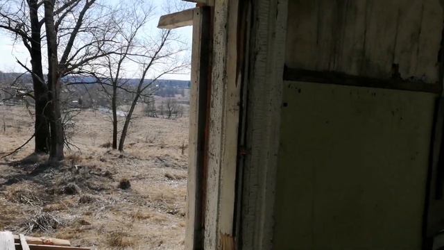 Заброшенная больница среди полей смотреть онлайн