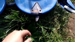 Замена ножей роторной косилки, новый взгляд.)))