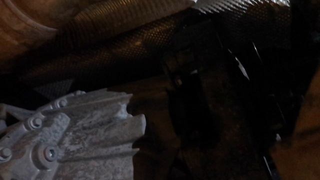 How to Replace a VW Touareg Driveshaft! смотреть онлайн