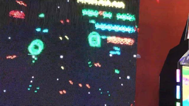 Playing Space Invaders FRENZY - Part 2 смотреть онлайн