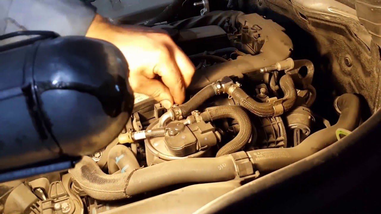 Мерседес GLK 220: Замена масла и фильтров смотреть онлайн