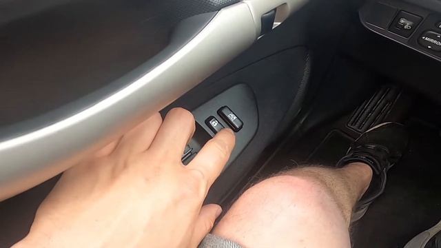 How to Automatically Lock or Unlock Doors in Toyota Auris I ( 2006 – 2013 ) смотреть онлайн