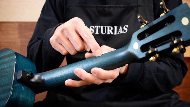 OUTLET/Enya Ukulele EUC-MAD Blue@guitarshoptantan смотреть онлайн