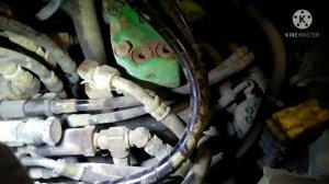 Мини экскаватор Yanmar VIO -15 замена моторного масла и фильтров.