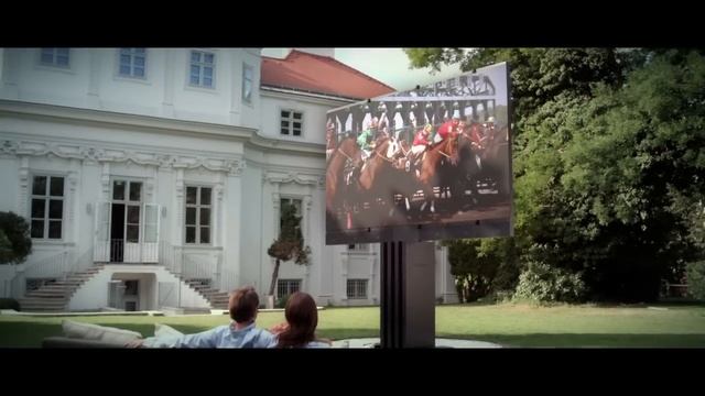 C SEED 201 - The World´s Largest Outdoor LED TV by Porsche Design Studio смотреть онлайн