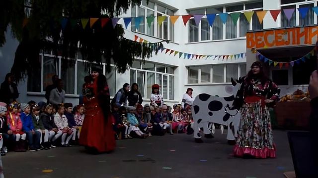 Выход "Цыганочка" на весёлой ярмарке! смотреть онлайн