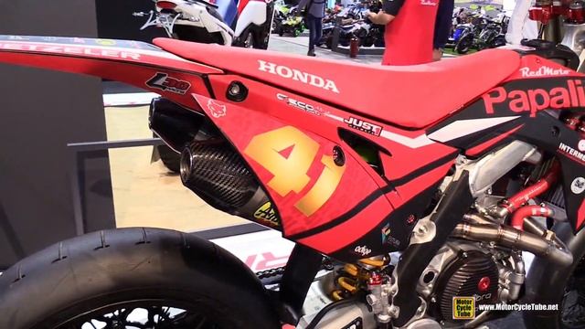 2019 Honda CRF450R Supermoto Racing Bike - Walkaround - 2018 EICMA Milan смотреть онлайн