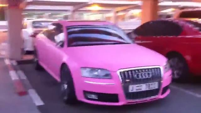 Crazy Pink Audi S8 in Dubai смотреть онлайн