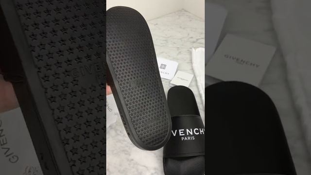 Тапки Givenchy. AX0308 смотреть онлайн