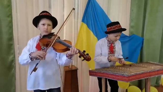 Максим Штефура " Ой у лузi червонна калина"😗 смотреть онлайн