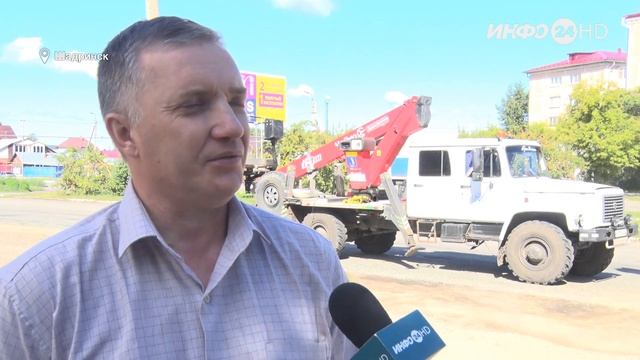В Шадринске заменили около половины уличных фонарей. (2023-08-12) смотреть онлайн