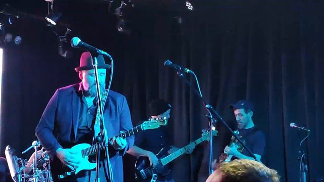 Markscheider Kunst — Счастье@Ру