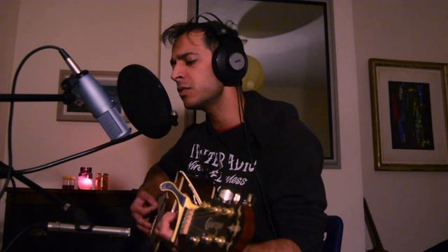 Radiohead - Lucky (Acoustic Cover) смотреть онлайн