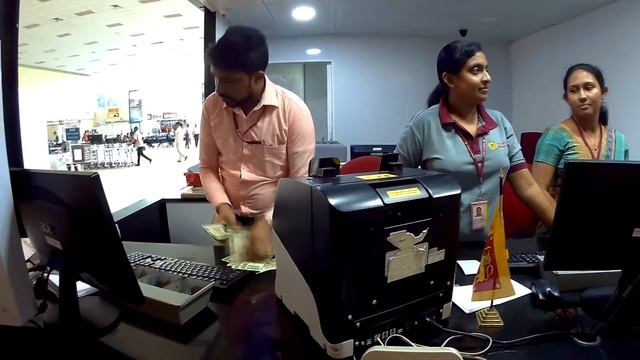 Currency Exchange In Sri Lanka Airport | Обмен денег в аэропорту Шри-Ланки