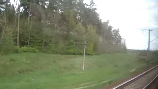 Електропоїзд ЕПЛ9Т-011 №6304 Жмеринка - Козятин відправляється з.п. Селищанський. 28.04.2014 смотреть онлайн