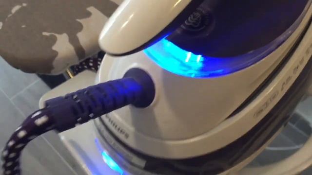 centrale vapeur Philips PerfectCare смотреть онлайн