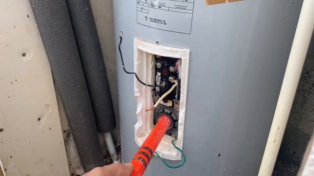 Como reparar y darle mantenimiento a un calentador de agua / water heater смотреть онлайн